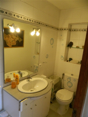 Badezimmer & Gäste-WC – Foto 2