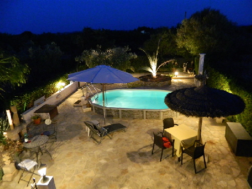 Entspannung und Erfrischung im Poolbereich – Foto 5
